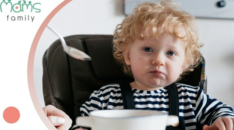 Чи можна спровокувати алергічну реакцію у дитини, якщо вводити у прикорм дитячі кашки?