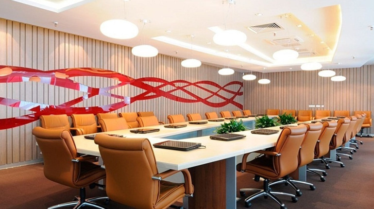 Які офісні меблі потрібні для проведення конференцій та бізнес-заходів