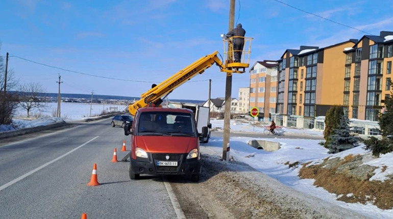 Біля Підлісців запрацювала камера автофіксації ПДР