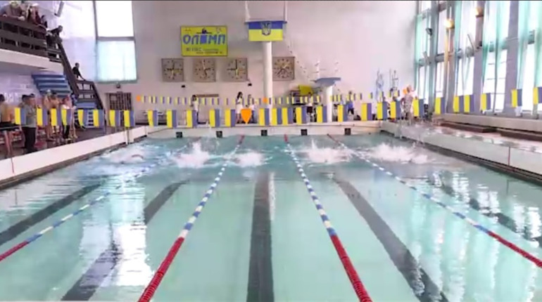 Юні дельфіни «Олімпу»: у Південноукраїнську обирали найкращих плавців області. Відео