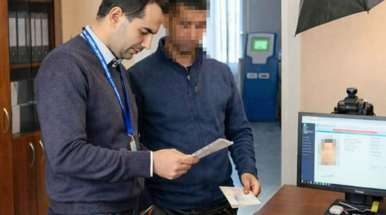 На Черкащині іноземця з Узбекистану притягнули до відповідальності за порушення міграційних правил