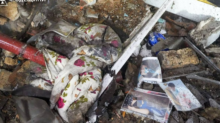 Вночі Одеса знову опинилася під ударом: під завалами будинку загинула жінка