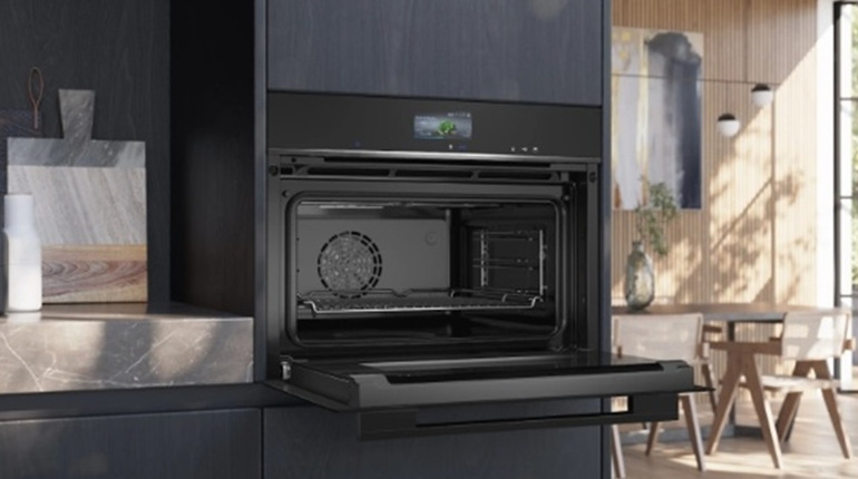 Як доглядати за духовою шафою, щоб вона слугувала довго