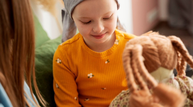 Рак у дітей: які симптоми не можна ігнорувати та чому важлива рання діагностика