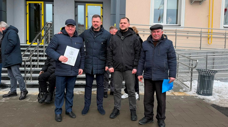Ветеранський простір Ташанської громади отримав новий службовий автомобіль