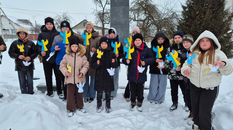 Новини Старокостянтинівщини. Майстер-клас для військових, Ангели тиші, пам'ять про Героїв