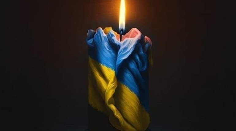 Старокостянтинівщина у скорботі: громада прощається із захисником