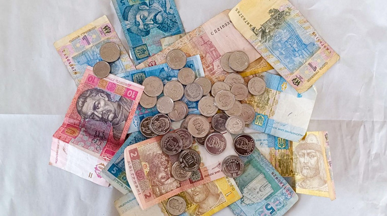 З 2 березня 2026 року банкноти 1, 2, 5 та 10 гривень старих випусків остаточно вилучать з обігу