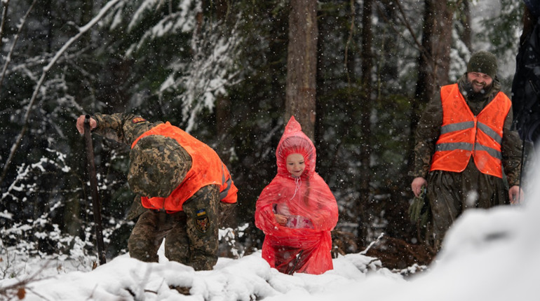 Бригада “Чорний ліс” запрошує висадити 4 000 дубів у свою річницю: як долучитися