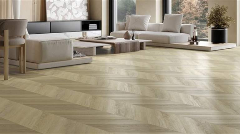 Замкові чи клейові вінілові підлоги: що простіше укладати самостійно?