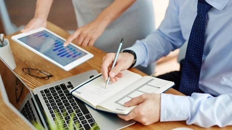 Податкова інформує: перевіряйте податковий борг, щоб уникнути штрафних санкцій