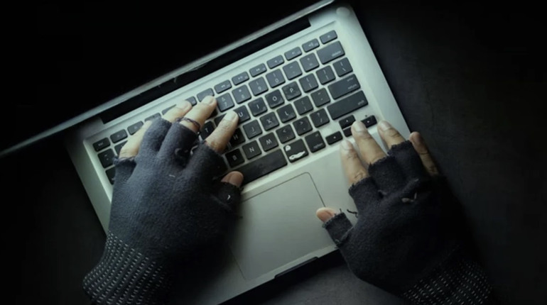 «Компенсація» за світло і вугілля з інтернету: на Миргородщині жінки стали жертвами шахраїв