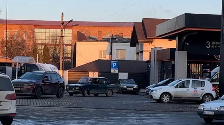Ціна тижня: скільки коштує бензин, дизель і газ на АЗС у Старокостянтинові