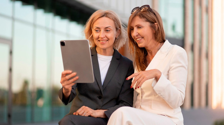 «Іскра. Розпалюй власну справу»: в Україні стартує навчальна програма для жінок-підприємиць