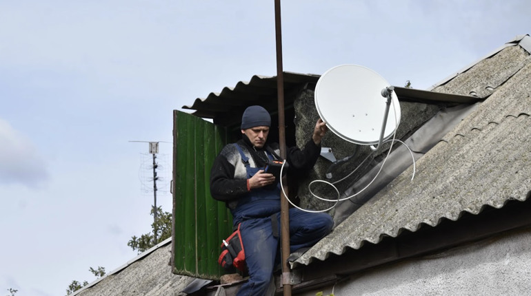 На окупованій Херсонщині зник сигнал російського телепакета “Русский мир”