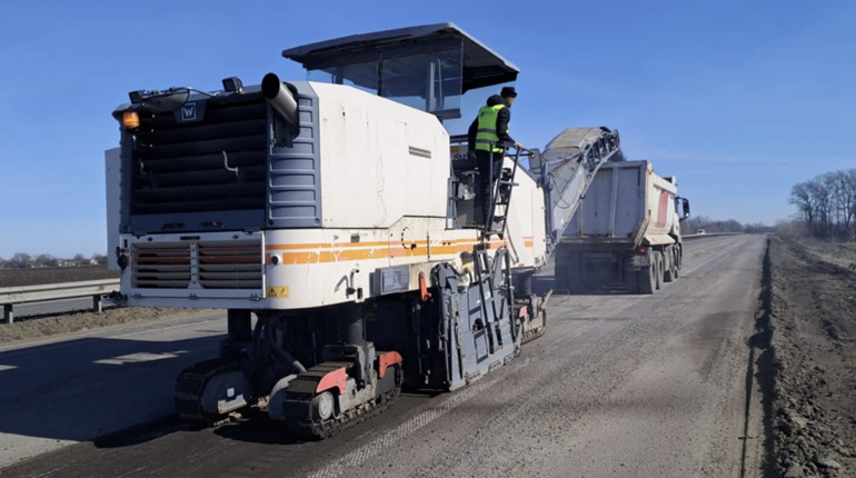 На ремонт доріг в Україні виділили 3 млрд грн із резервного фонду