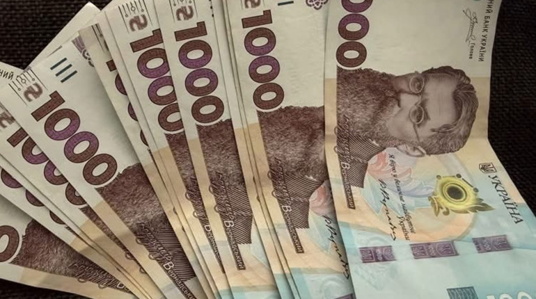 На Кременеччині послуга «безпечної покупки» обійшлась жінці в понад 100 тисяч гривень