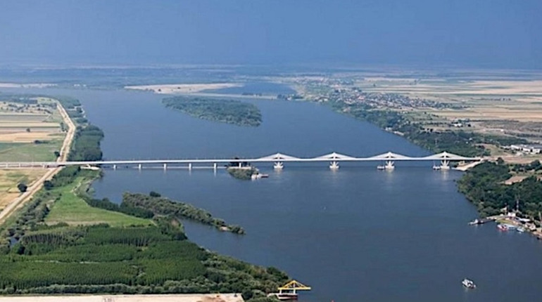 Замість поромів - міст: Україна та Румунія реанімують масштабний інфраструктурний проєкт