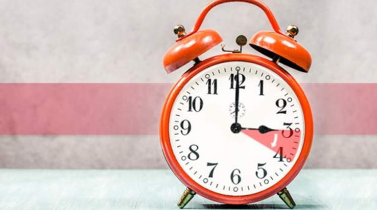 Переведення годинників 2026: коли українці переходять на літній час