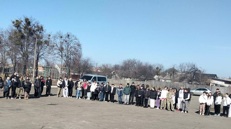 Фастівські школярі змагались у військово-патріотичній грі "Джура"