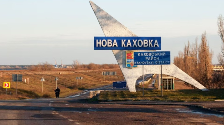 У Каховському та Горностаївському округах окупанти обмежують пересування транспорту