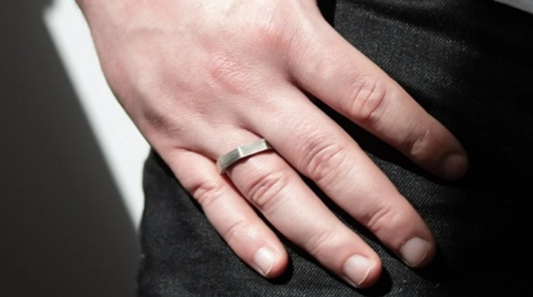 Благородне сяйво: чому срібло знову на піку ювелірної моди