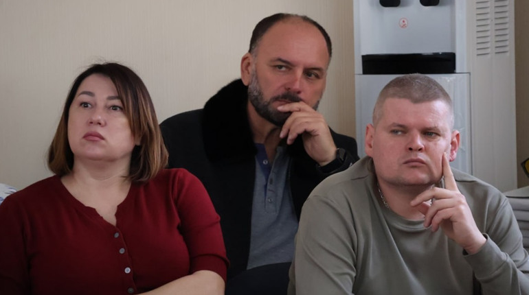 Глухий кут у Південноукраїнську: через брак кворуму знов не провели 69 сесію