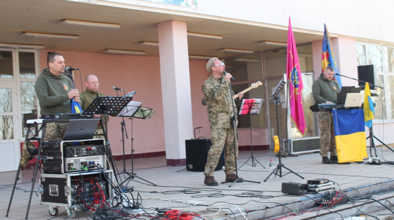 65 окрема механізована бригада “Великий Луг” знову відвідала Долинську