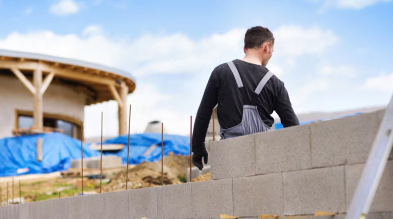 Міграція молоді та нестача робочої сили в регіональних містах