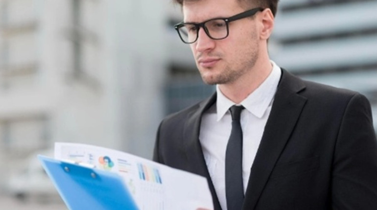 Перевірка бізнесу онлайн: що можна дізнатися з реєстру юридичних та фізичних осіб