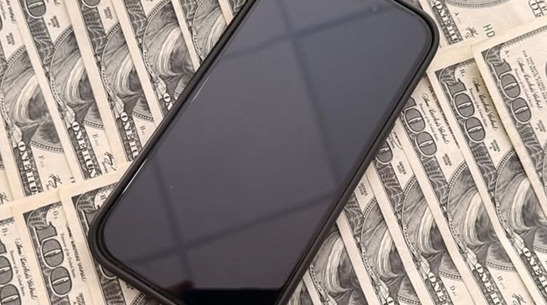 На Кременеччині розслідують шахрайство під час онлайн покупки