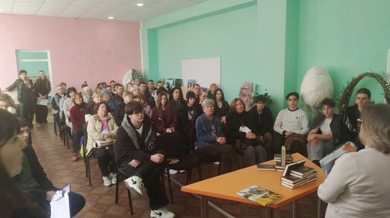 Слова, написані під обстрілами: у Захарівці презентували фронтовий щоденник Ігоря Грабового