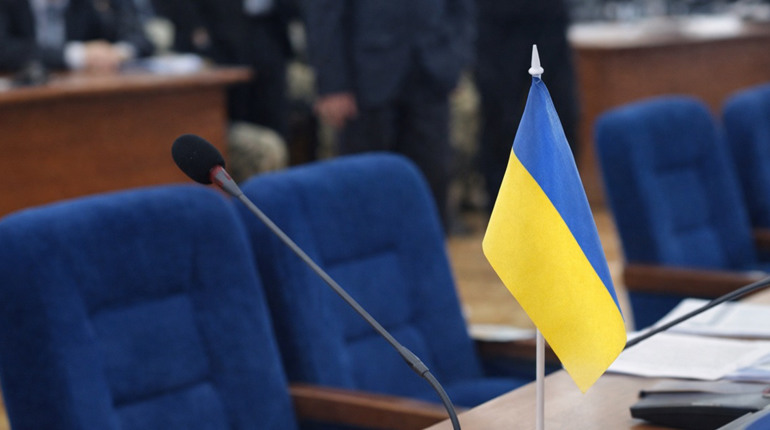Зміни до бюджету, допомога військовим і земельні питання: як минула сесія у Гадячі