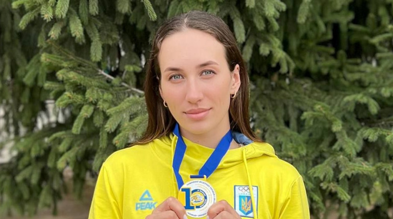 Фастівчанка Наталія Докієнко здобула «золото» чемпіонату України з веслування на човнах «Дракон»