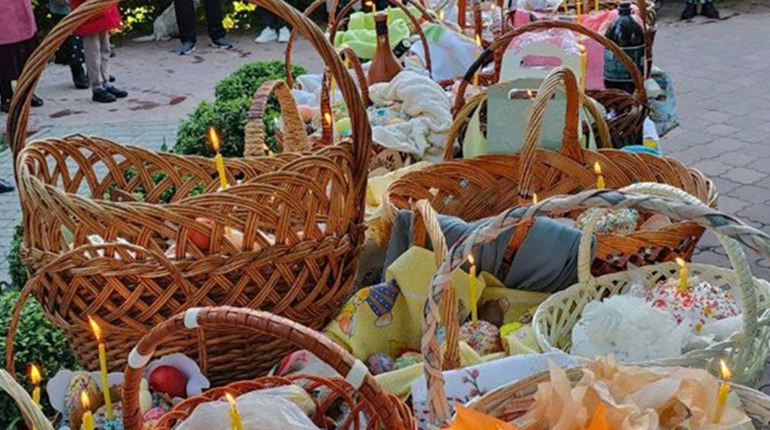 Коли почнуться великодні служби та освячення пасок у Біляївці та селах громади