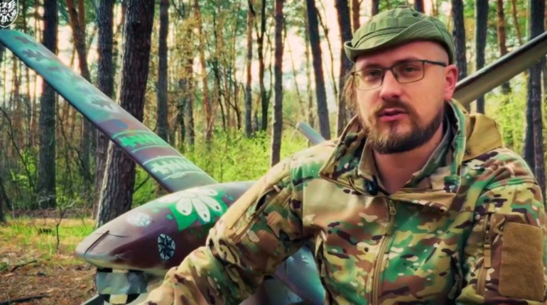 Бойова писанка з БпЛА: бійці бригади "Чорний ліс" привітали українців з Великоднем