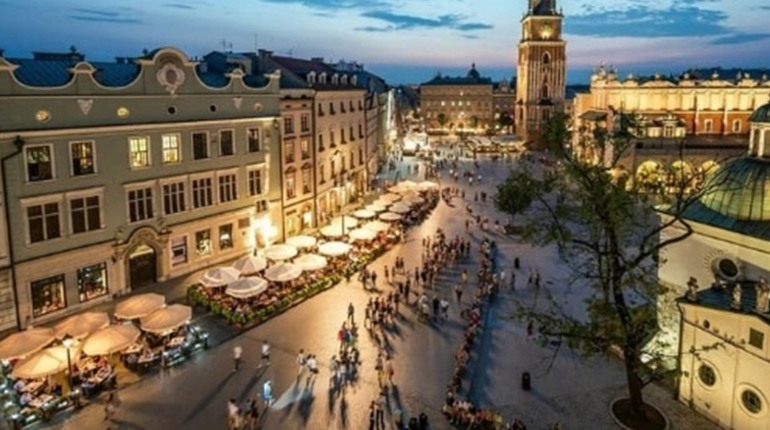 Сучасні стандарти подорожей: як працює система euroTICKET