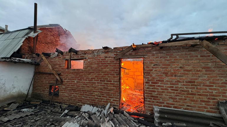 За добу росіяни атакували Приколотне, Великий Бурлук і Шевченкове: пошкоджені будинки та підприємств