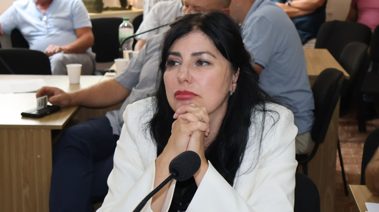 Мандат який нікому не дістанеться: депутатка Анжела Савастру йде з міськради