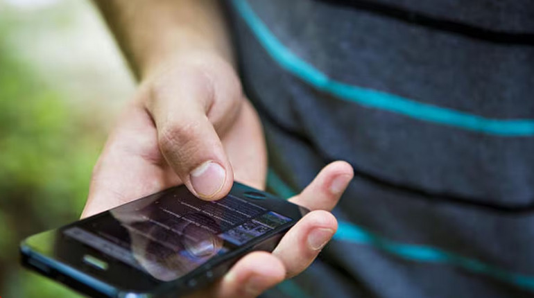 Небезпечні «квести»: як російські спецслужби вербують дітей через онлайн-ігри