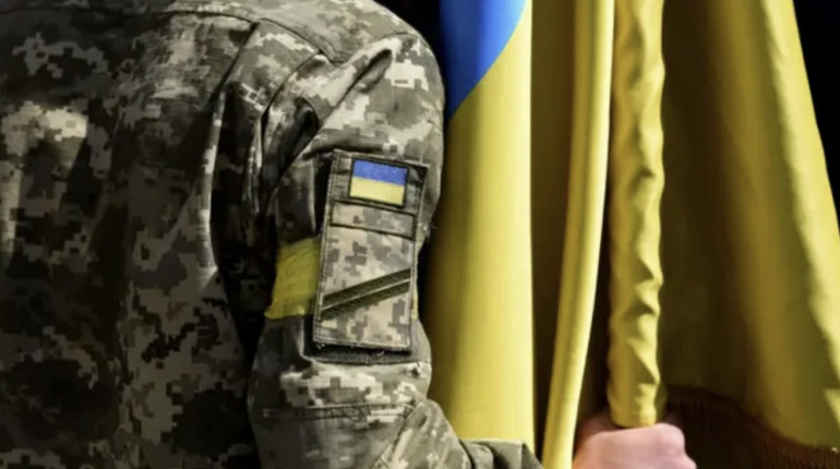 Ще на три місяці: в Україні продовжили воєнний стан і мобілізацію