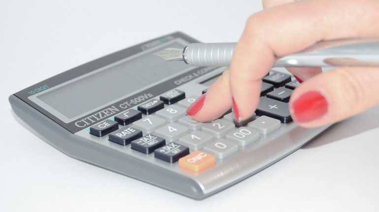 Тарифи, виплати та відстрочки: що нового чекає на українців з 1 травня 2026 року