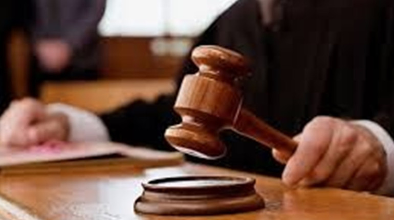 Не зареєструвала квартиру і машину: посадовицю Дрогобицької міськради оштрафували за корупцію