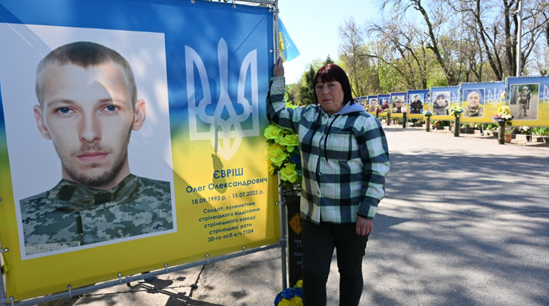 Її вічний біль, що не зламав. Життя «за двох»