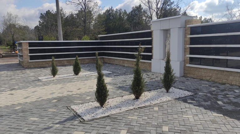 У Миколаєві відкрили колумбарій на Центральному міському кладовищі