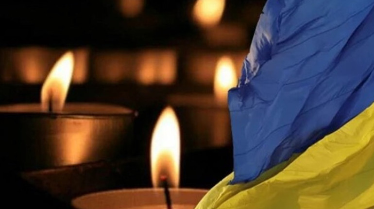 Прощання у Старокостянтинові: на щиті повертається додому захисник
