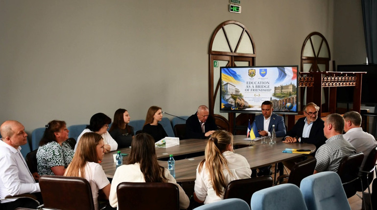 Французькі партнери у Ніжині: візит, що зміцнює дружбу між містами