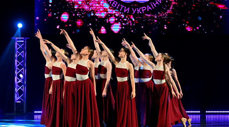 Юні фастівчанки з BLOSSOM dance studio стали призерками всеукраїнського фестивалю