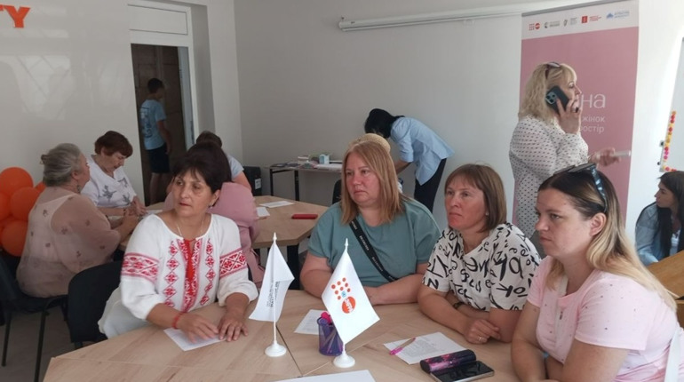 «Побачити свою силу серед болю»: у Первомайську провели зустріч для жінок, які пережили втрату