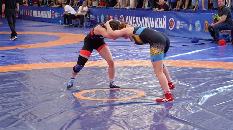 Олександра Хоменець здобула золото чемпіонату України з боротьби, Львівщина стала кращою серед жінок